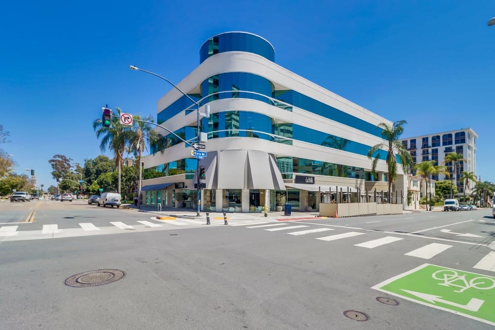 Golden Balboa, additional property view